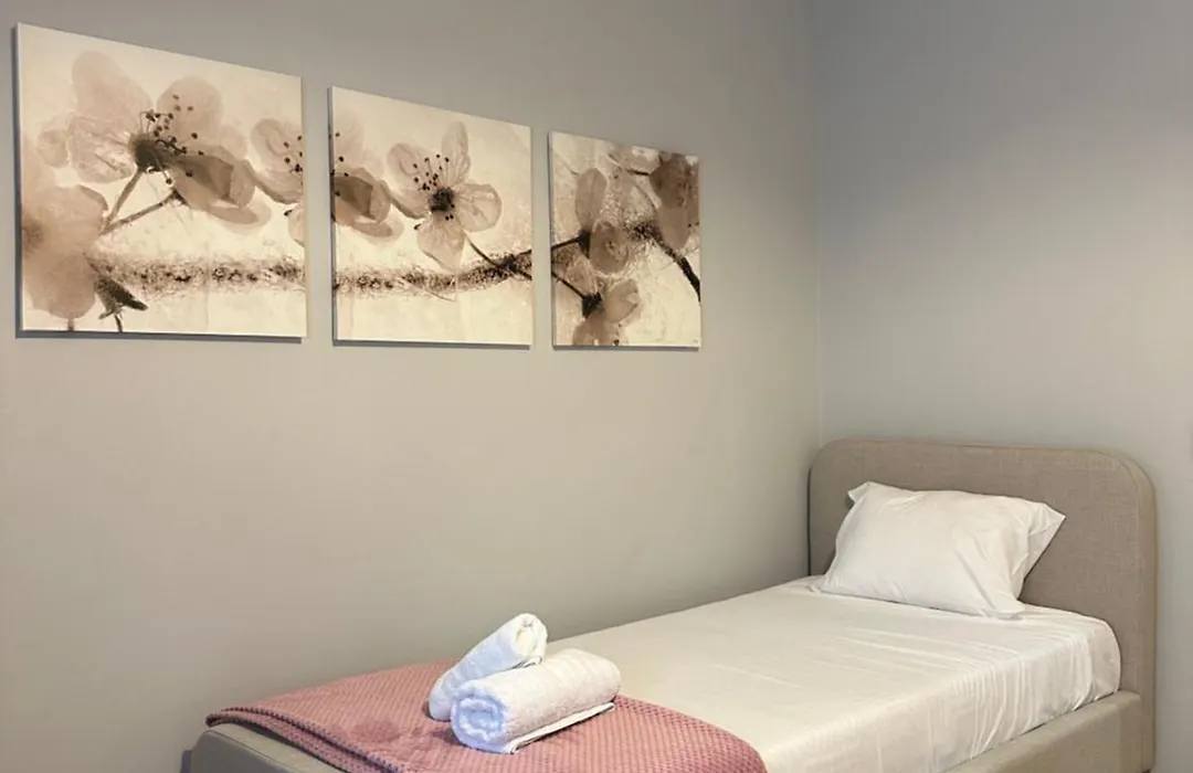 Sm Athens-1